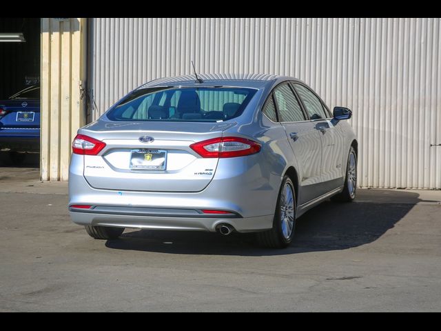 2016 Ford Fusion Hybrid SE