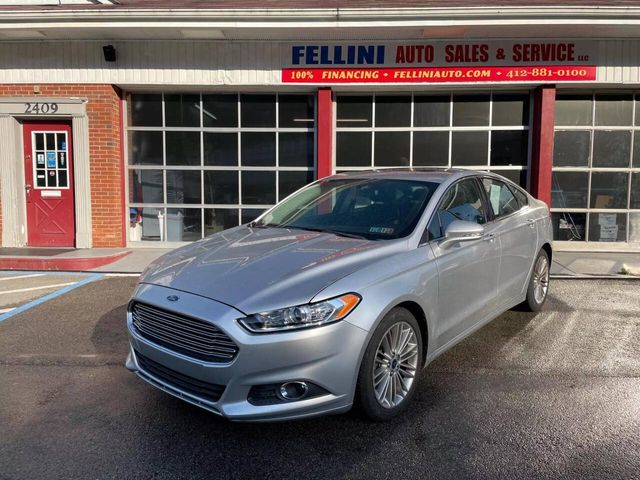 2016 Ford Fusion SE