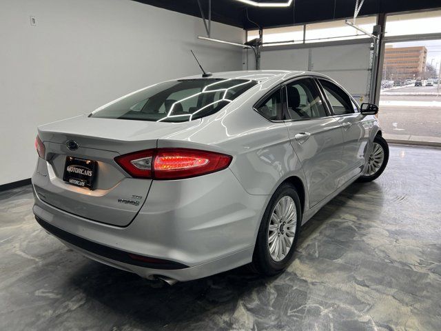 2016 Ford Fusion Hybrid SE