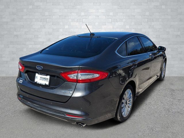 2016 Ford Fusion Hybrid SE