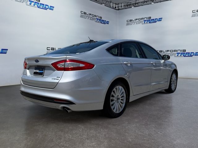 2016 Ford Fusion Hybrid SE