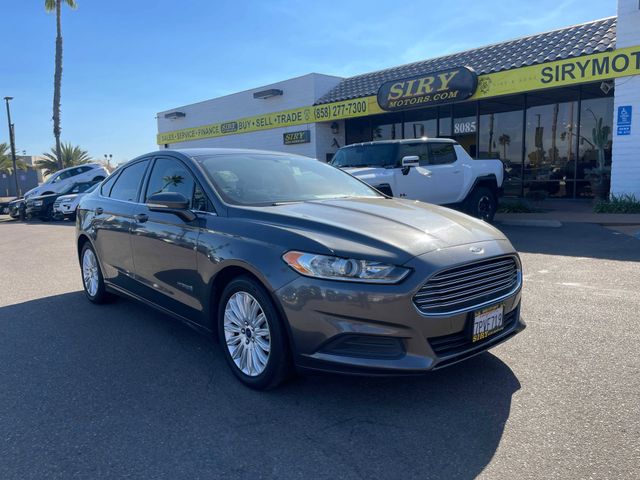 2016 Ford Fusion Hybrid SE