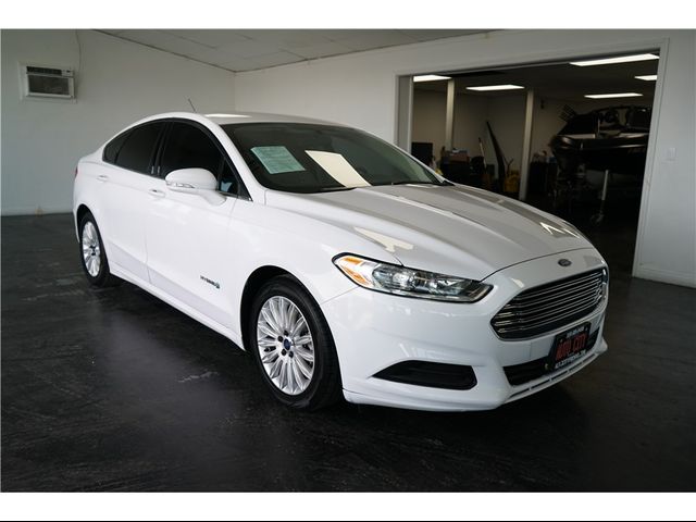 2016 Ford Fusion Hybrid SE
