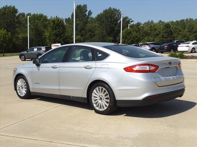 2016 Ford Fusion Hybrid S