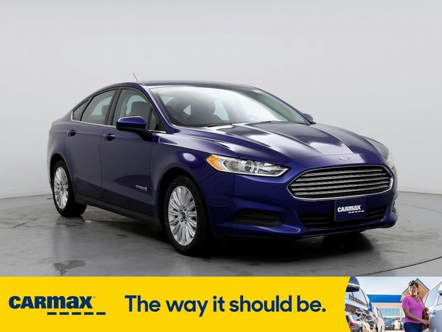 2016 Ford Fusion Hybrid S