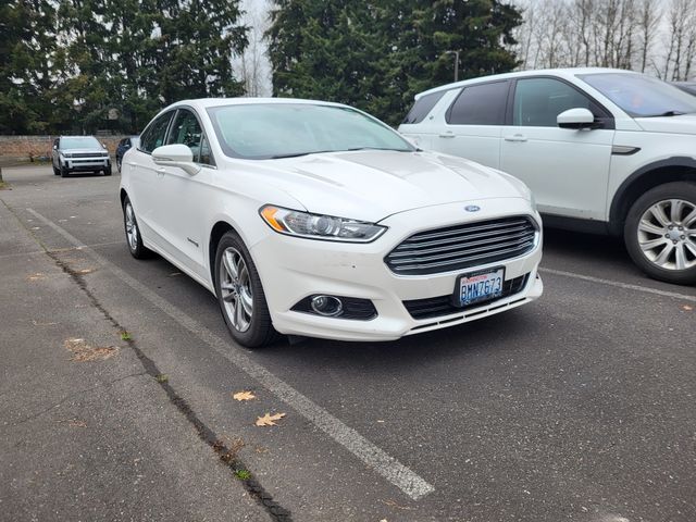 2016 Ford Fusion Hybrid SE