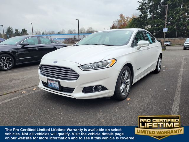 2016 Ford Fusion Hybrid SE