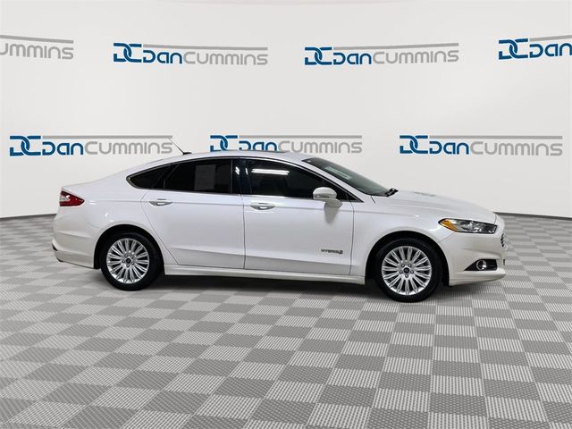 2016 Ford Fusion Hybrid SE