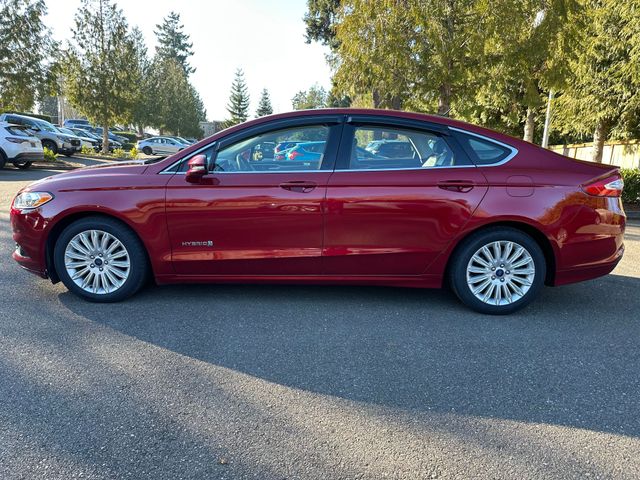 2016 Ford Fusion Hybrid SE