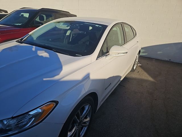 2016 Ford Fusion Hybrid SE