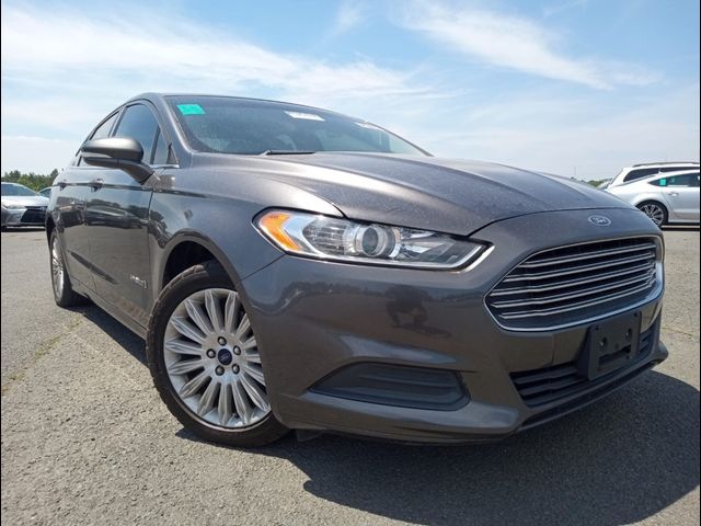 2016 Ford Fusion Hybrid SE