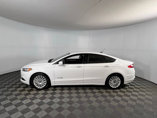 2016 Ford Fusion Hybrid SE