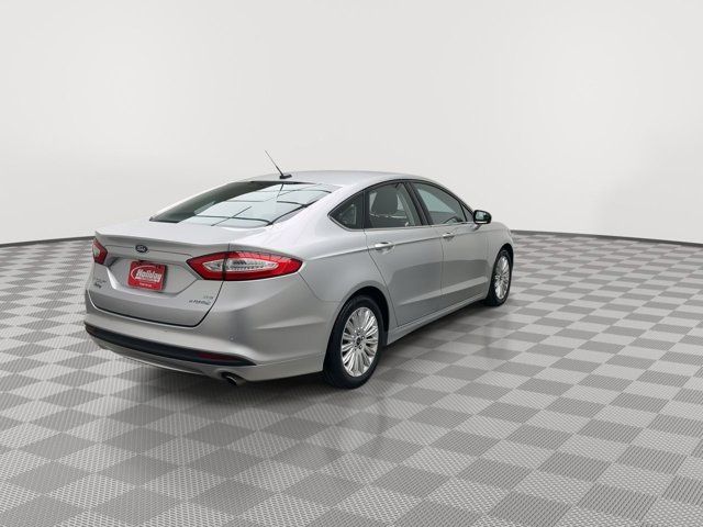 2016 Ford Fusion Hybrid SE