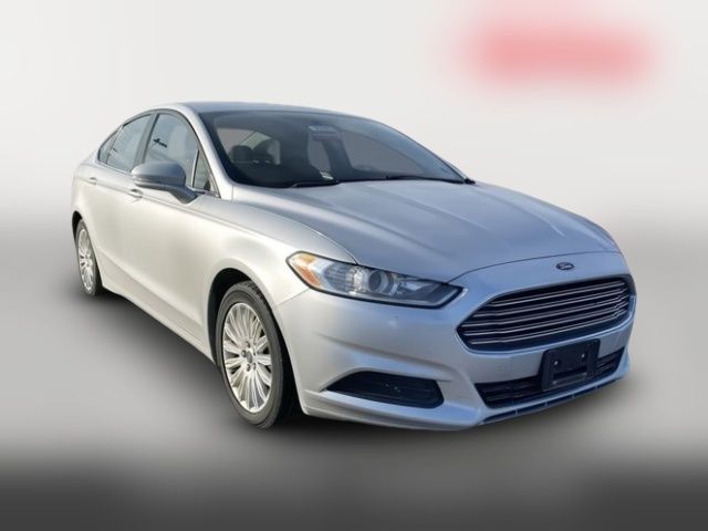 2016 Ford Fusion Hybrid SE