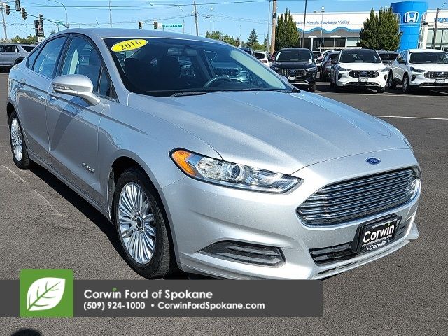 2016 Ford Fusion Hybrid SE