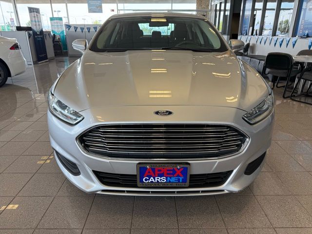 2016 Ford Fusion Hybrid SE