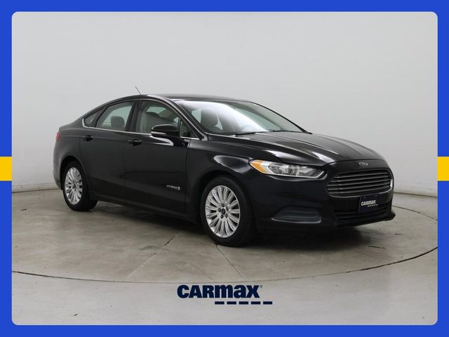 2016 Ford Fusion Hybrid SE