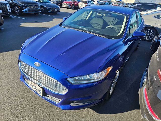 2016 Ford Fusion Hybrid SE