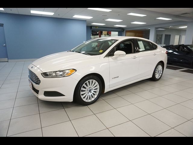 2016 Ford Fusion Hybrid SE