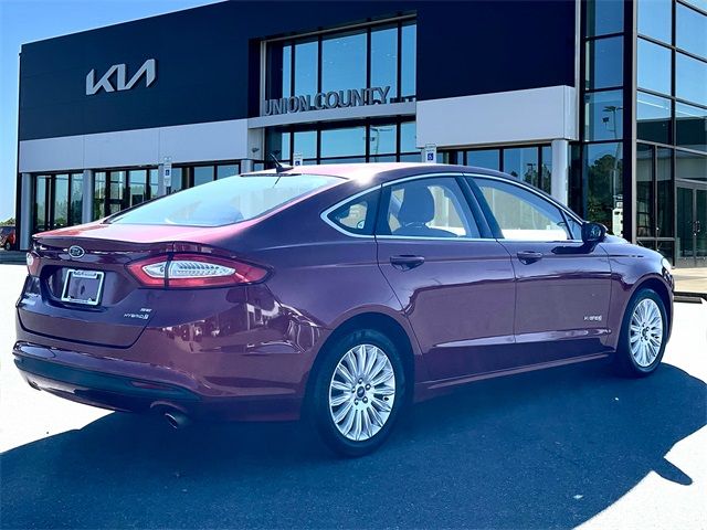 2016 Ford Fusion Hybrid SE