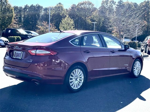 2016 Ford Fusion Hybrid SE