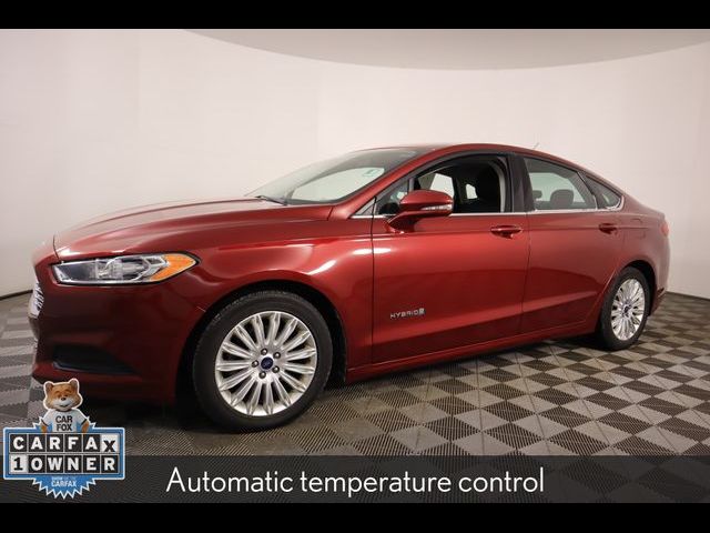 2016 Ford Fusion Hybrid SE