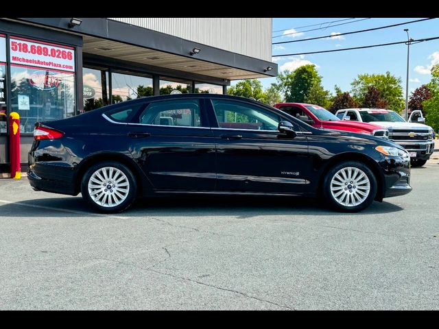 2016 Ford Fusion Hybrid SE