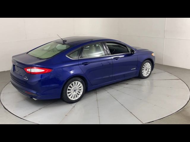 2016 Ford Fusion Hybrid SE