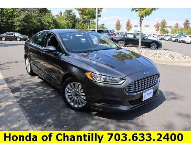 2016 Ford Fusion Hybrid SE