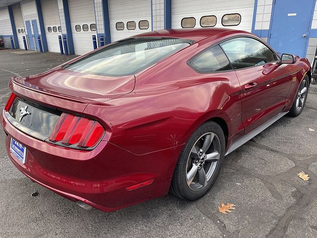 2016 Ford Mustang V6