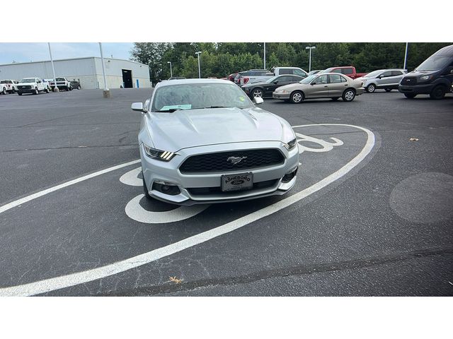 2016 Ford Mustang V6