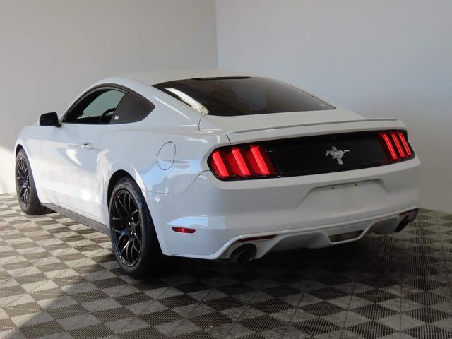 2016 Ford Mustang V6