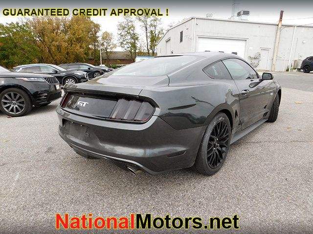 2016 Ford Mustang 