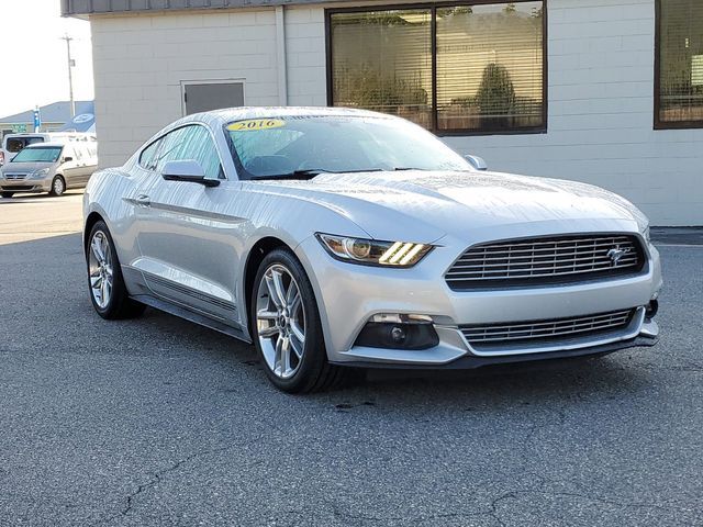 2016 Ford Mustang EcoBoost Premium