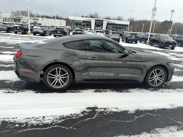 2016 Ford Mustang EcoBoost Premium