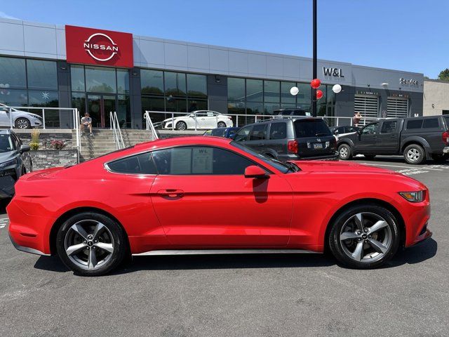 2016 Ford Mustang EcoBoost Premium