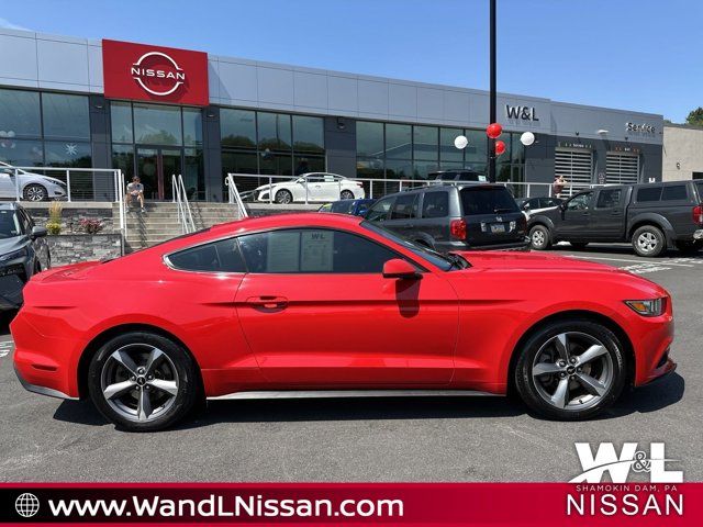 2016 Ford Mustang EcoBoost Premium