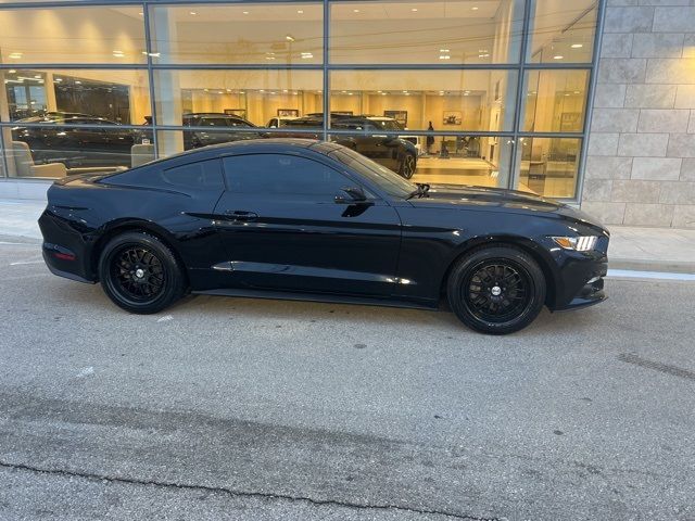 2016 Ford Mustang EcoBoost Premium