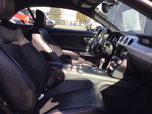 2016 Ford Mustang EcoBoost Premium