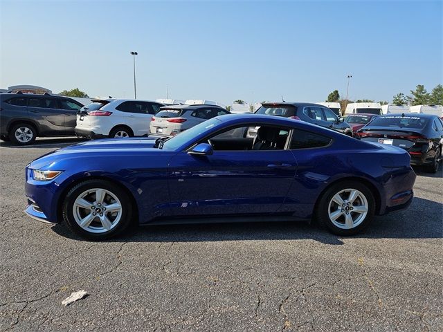 2016 Ford Mustang V6