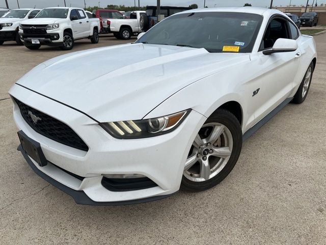 2016 Ford Mustang V6