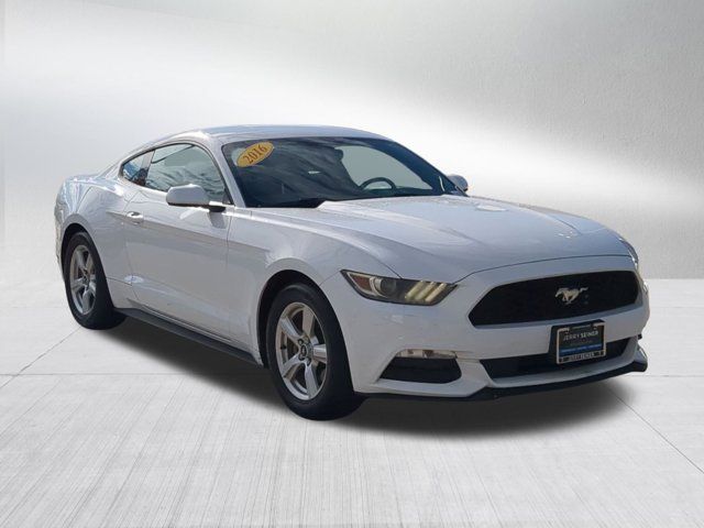 2016 Ford Mustang V6