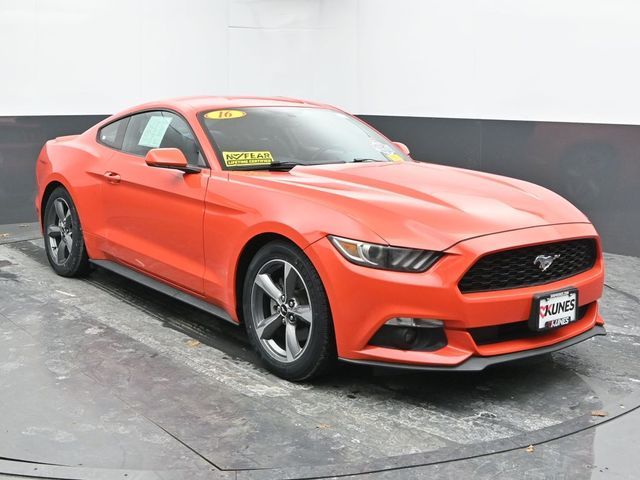 2016 Ford Mustang V6