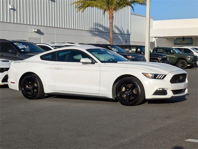 2016 Ford Mustang V6