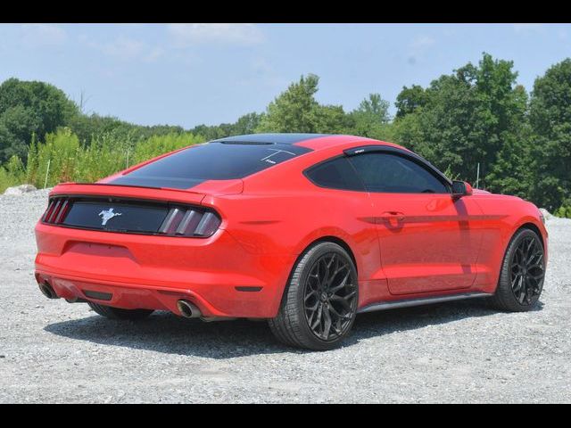 2016 Ford Mustang V6