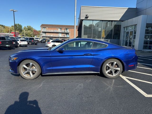 2016 Ford Mustang V6