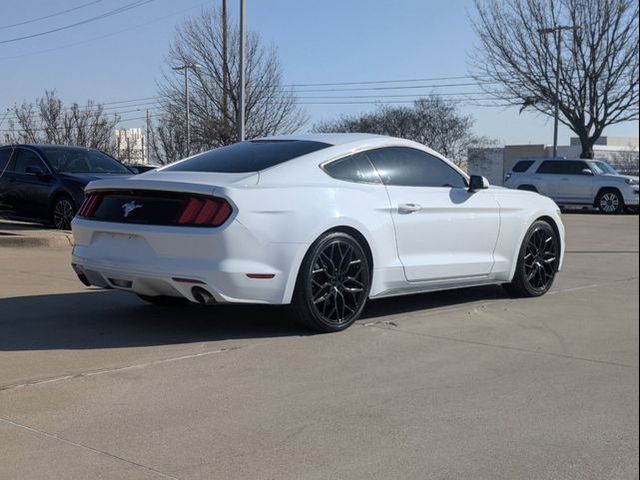 2016 Ford Mustang V6