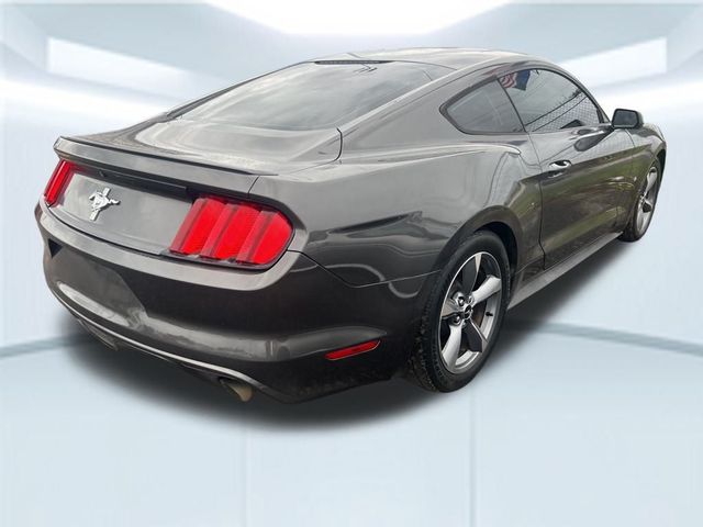 2016 Ford Mustang V6