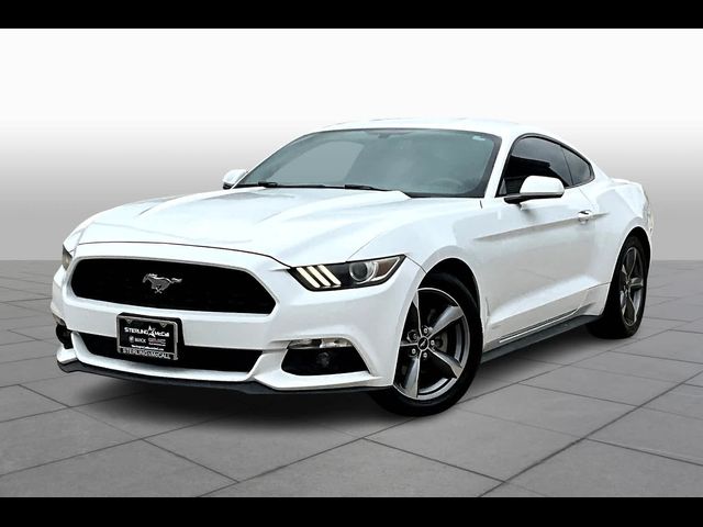 2016 Ford Mustang V6