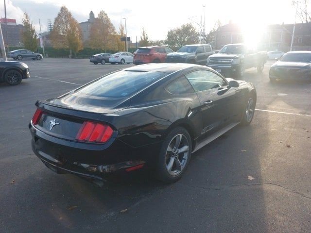 2016 Ford Mustang V6